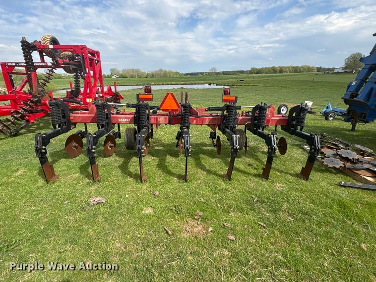 image for item DT0197 2004 Case 2500 ripper