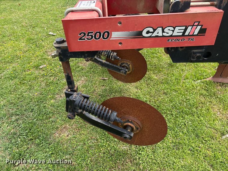 image for item DT0197 2004 Case 2500 ripper