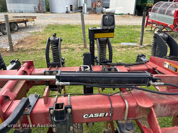 image for item DT0197 2004 Case 2500 ripper