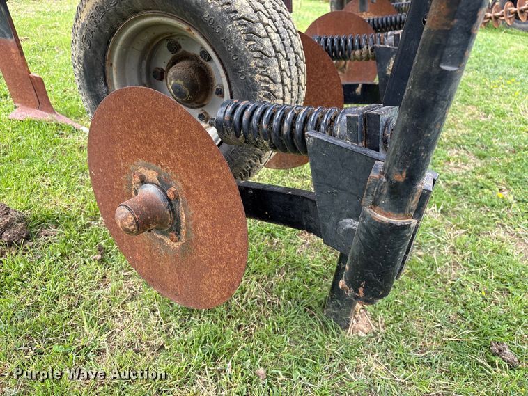 image for item DT0197 2004 Case 2500 ripper