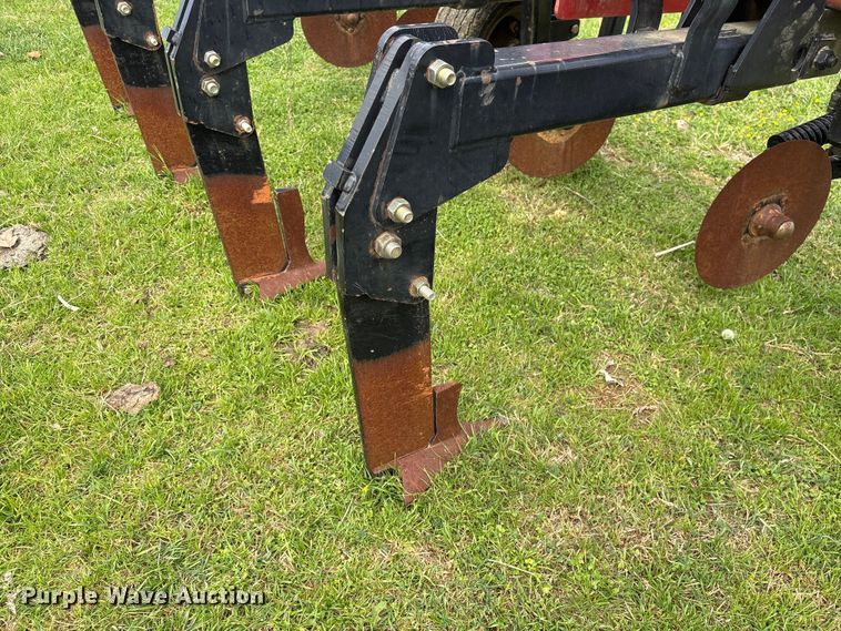 image for item DT0197 2004 Case 2500 ripper