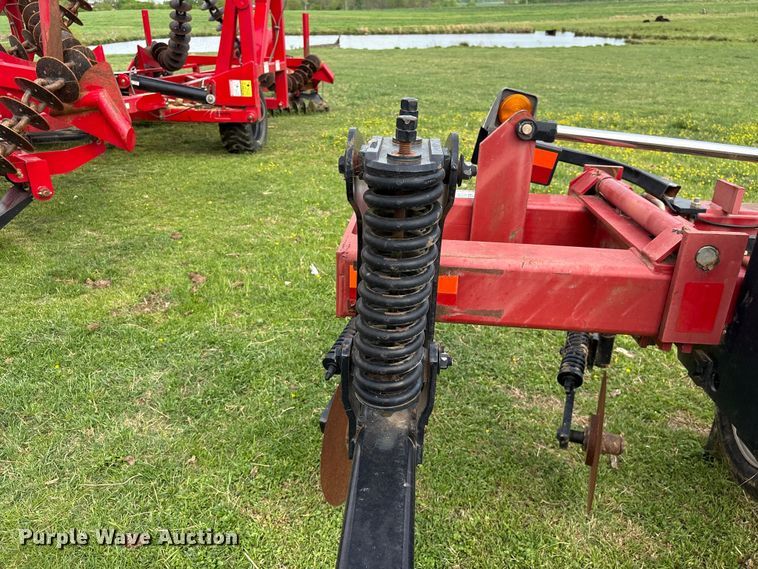 image for item DT0197 2004 Case 2500 ripper