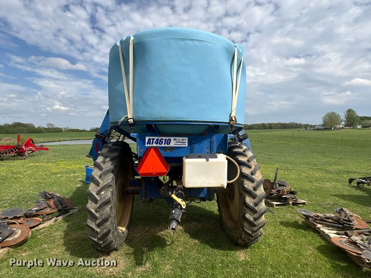 image for item DT0198 Thurston Manufacturing BLU-JET AT4610 liquid fertilizer applicator
