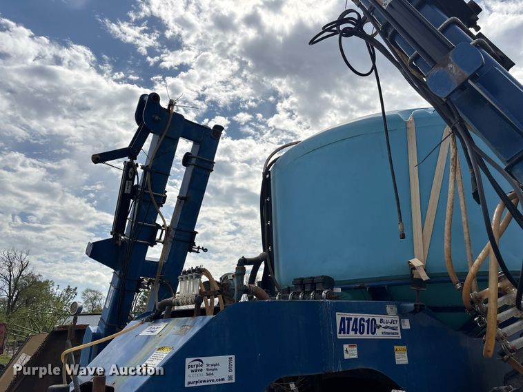 image for item DT0198 Thurston Manufacturing BLU-JET AT4610 liquid fertilizer applicator