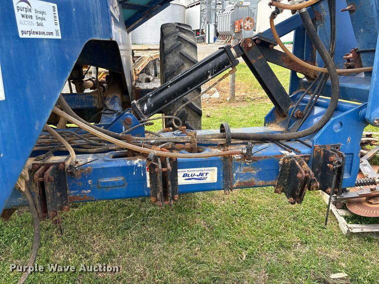 image for item DT0198 Thurston Manufacturing BLU-JET AT4610 liquid fertilizer applicator