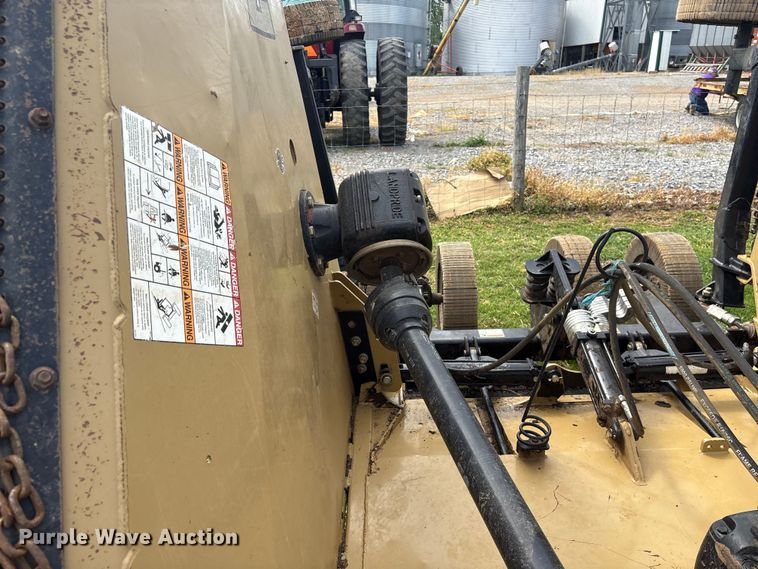 image for item DT0199 2019 Land Pride RC4715 batwing rotary mower