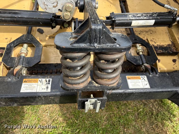 image for item DT0199 2019 Land Pride RC4715 batwing rotary mower