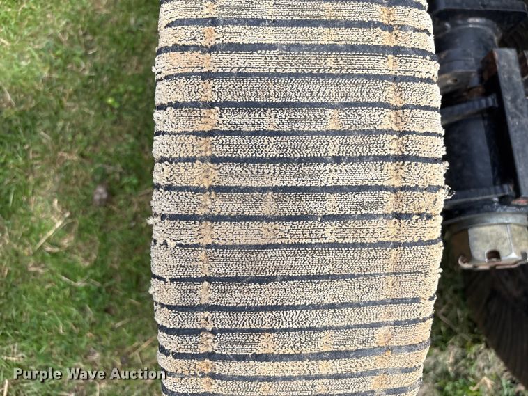 image for item DT0199 2019 Land Pride RC4715 batwing rotary mower