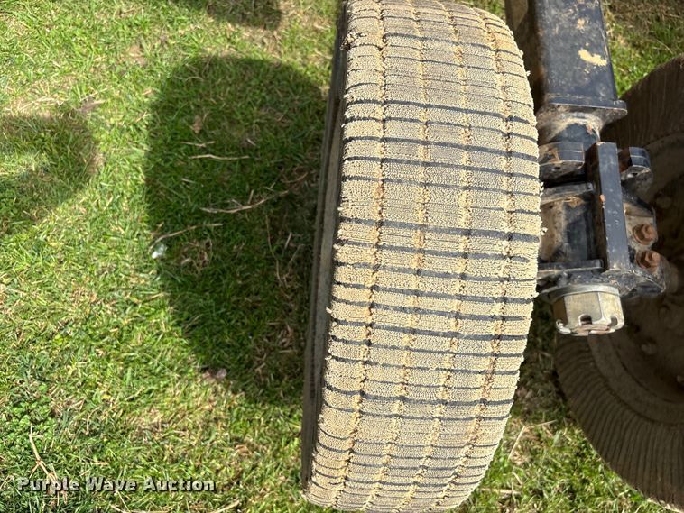 image for item DT0199 2019 Land Pride RC4715 batwing rotary mower