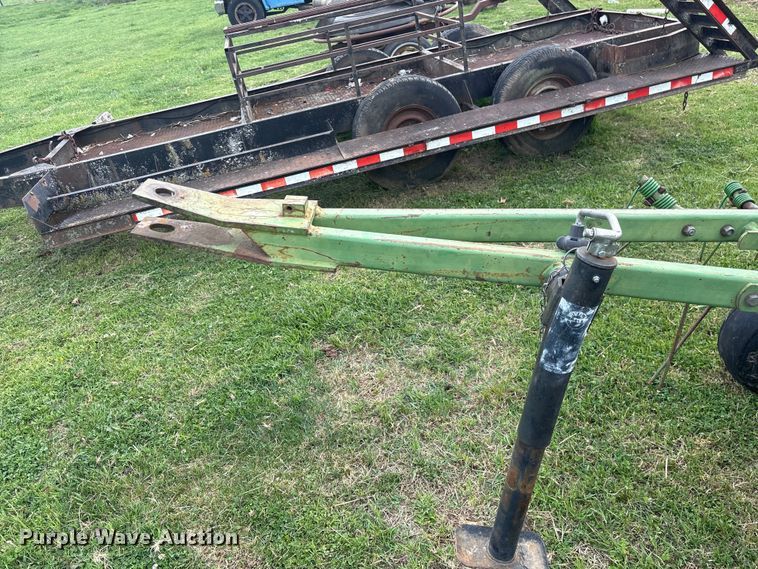image for item DT0200 2002 Krone KW55 hay rake