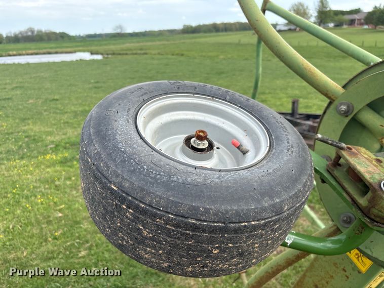 image for item DT0200 2002 Krone KW55 hay rake