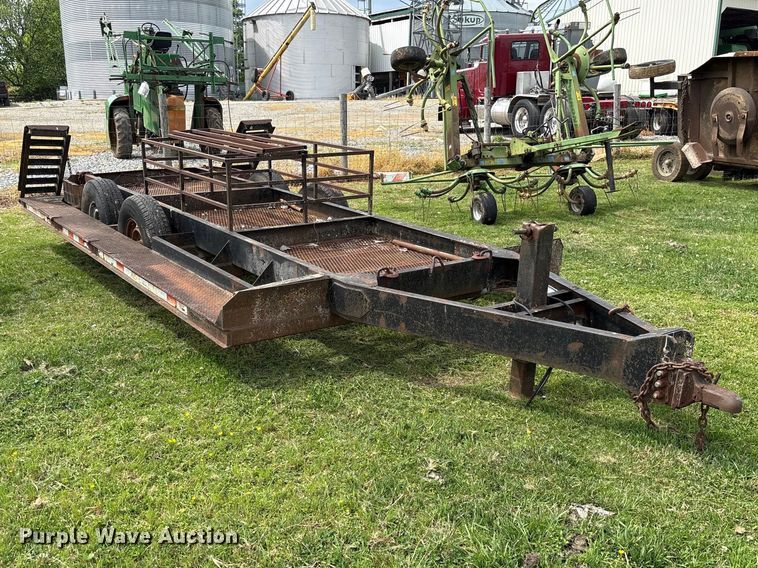 image for item DT0201 Sprayer trailer