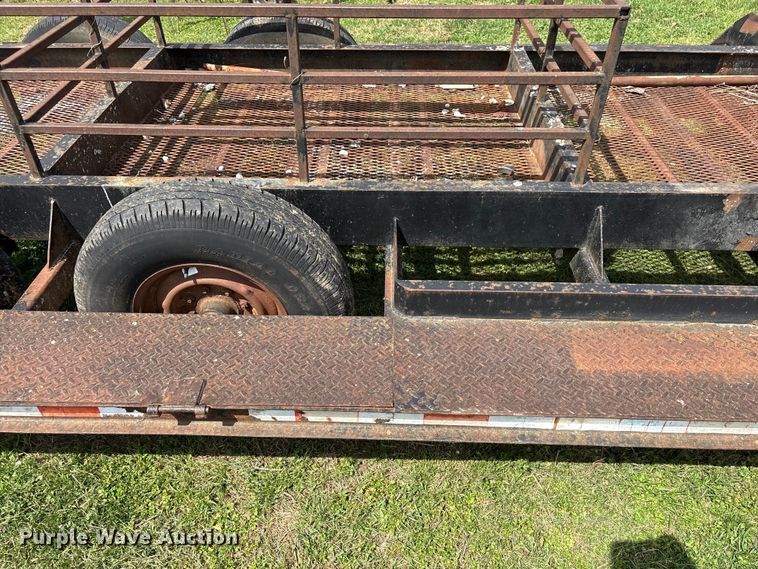 image for item DT0201 Sprayer trailer