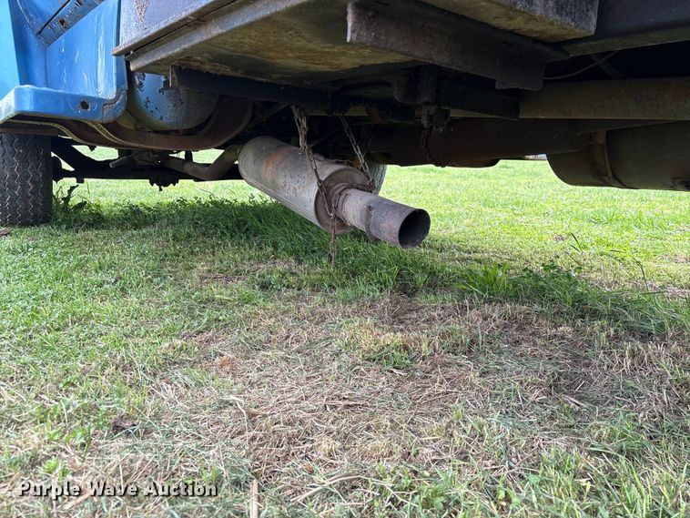 image for item DT0203 1974 GMC grain truck