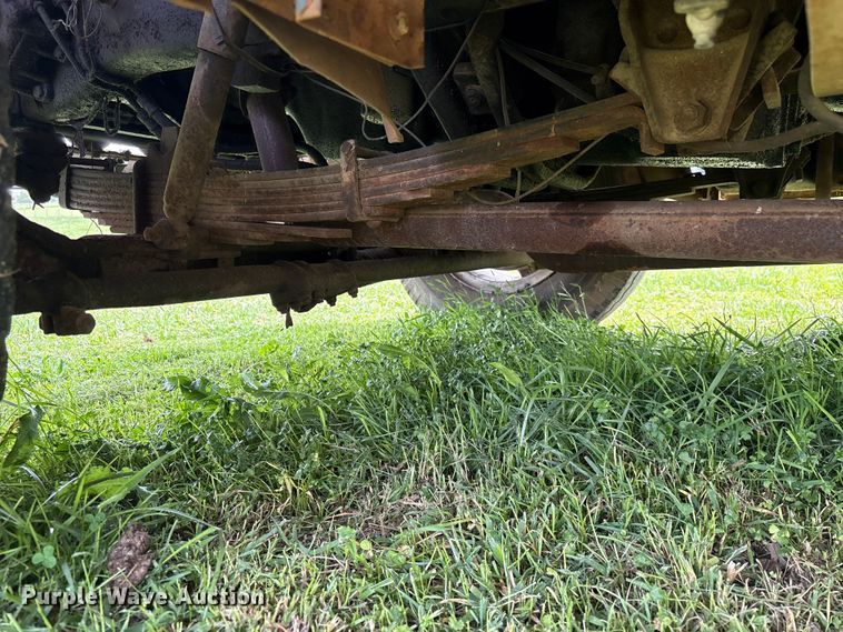 image for item DT0203 1974 GMC grain truck