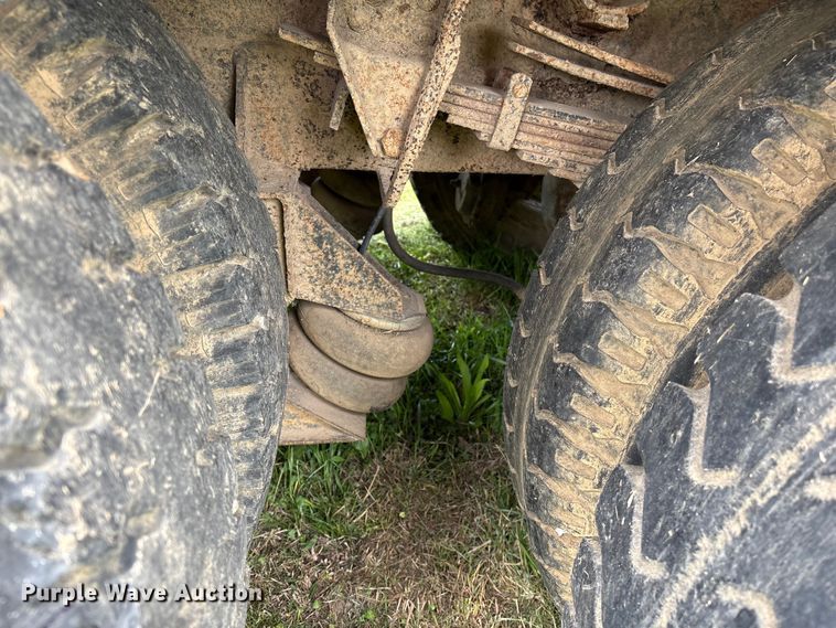 image for item DT0203 1974 GMC grain truck