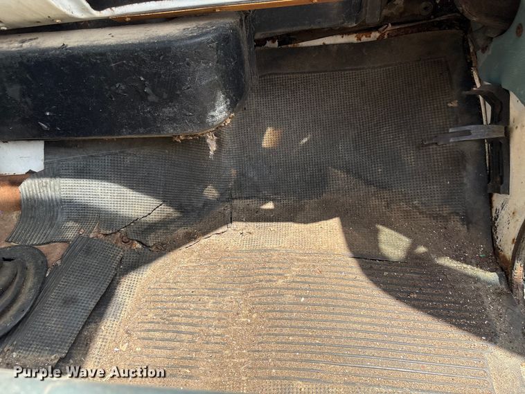 image for item DT0203 1974 GMC grain truck