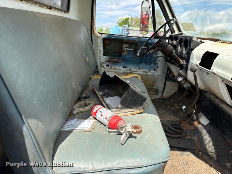 image for item DT0203 1974 GMC grain truck