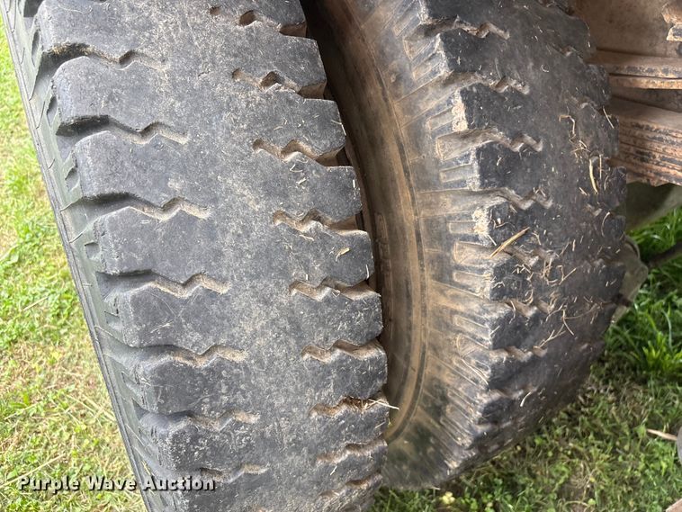 image for item DT0203 1974 GMC grain truck