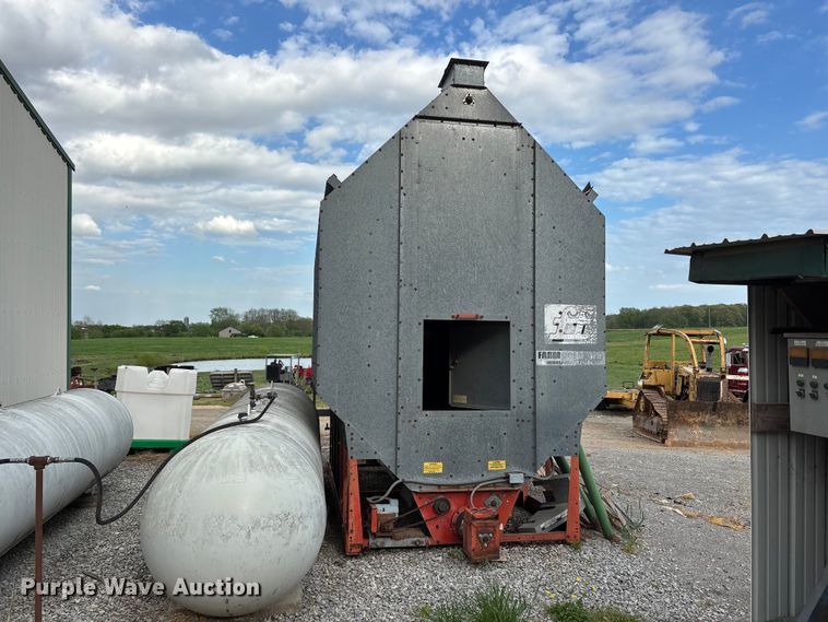 image for item DT0204 Farm Fans Inc CF/AB 270 grain dryer