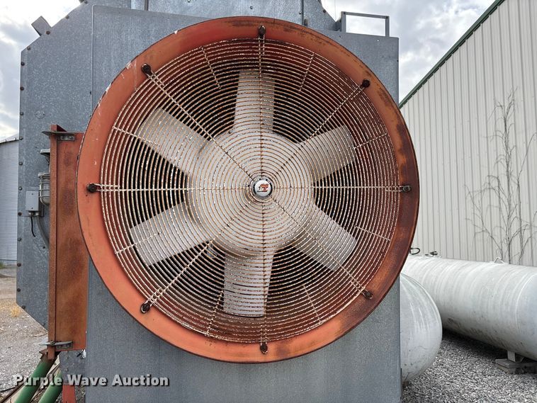 image for item DT0204 Farm Fans Inc CF/AB 270 grain dryer