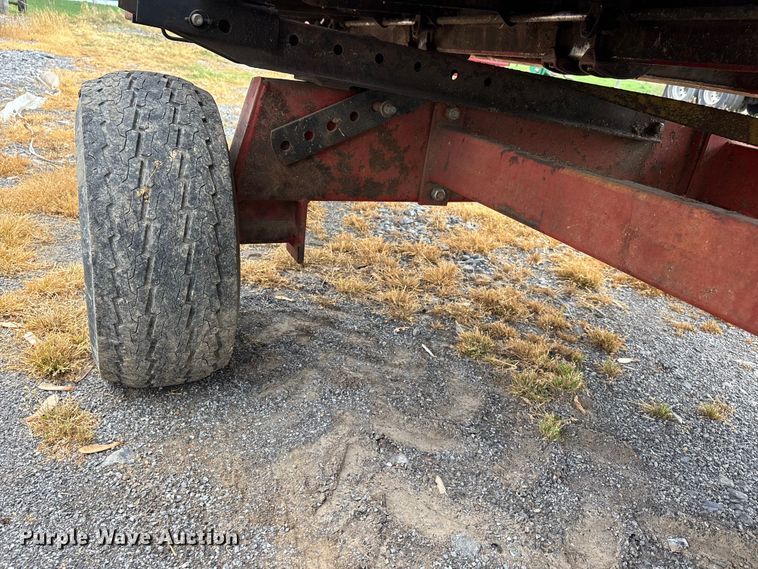 image for item DT0206 Unverferth header trailer