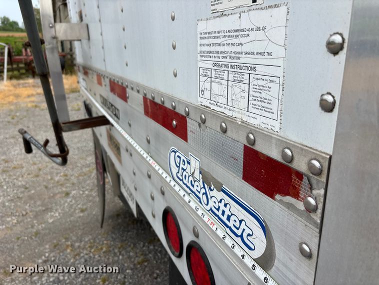 image for item DT0207 2008 Wilson Pacesetter grain trailer