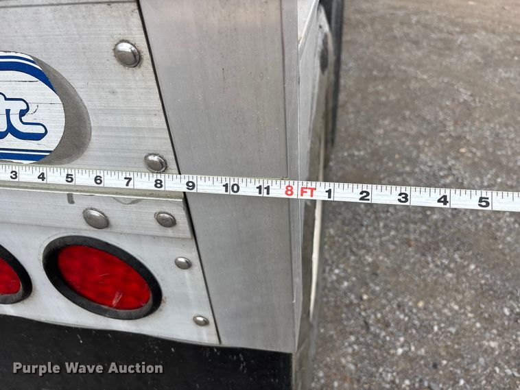 image for item DT0207 2008 Wilson Pacesetter grain trailer