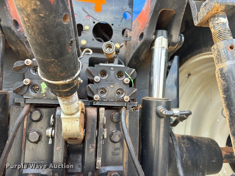 image for item DT0208 2011 New Holland T8030 MFWD tractor