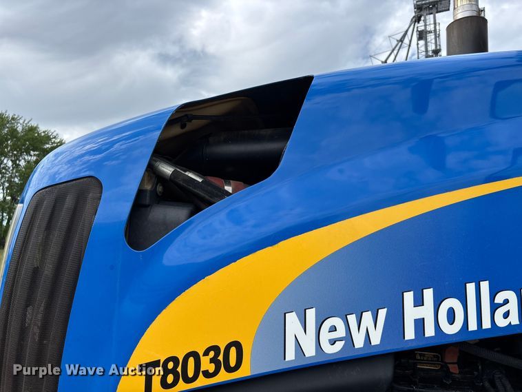 image for item DT0208 2011 New Holland T8030 MFWD tractor
