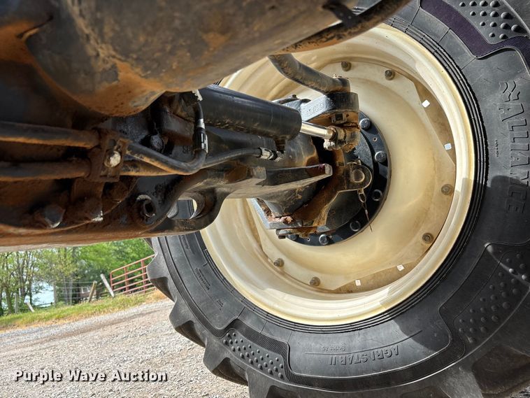 image for item DT0208 2011 New Holland T8030 MFWD tractor