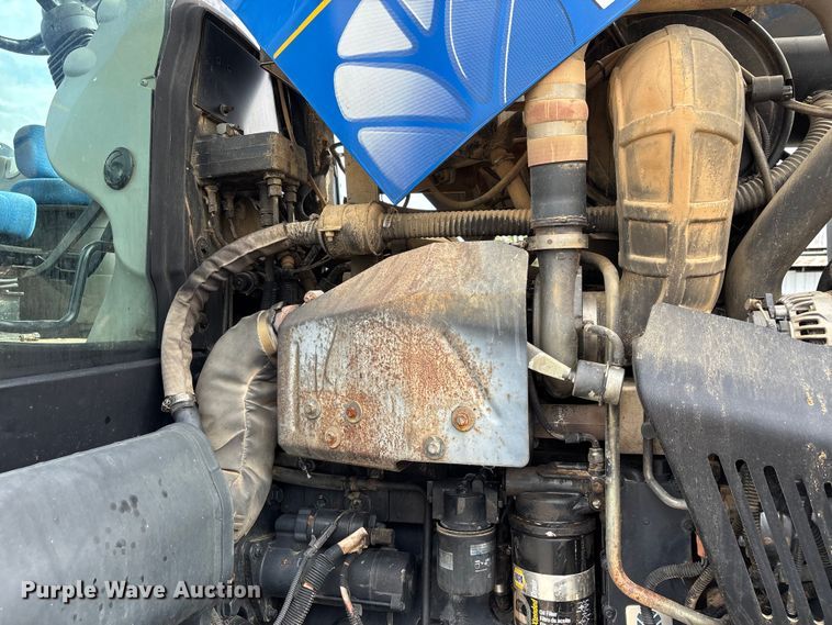 image for item DT0208 2011 New Holland T8030 MFWD tractor