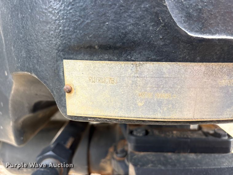 image for item DT0208 2011 New Holland T8030 MFWD tractor