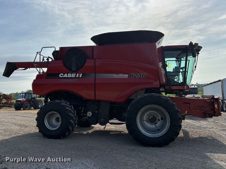image for item DT0209 2014 Case IH 8230 combine