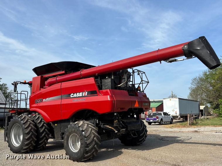 image for item DT0209 2014 Case IH 8230 combine