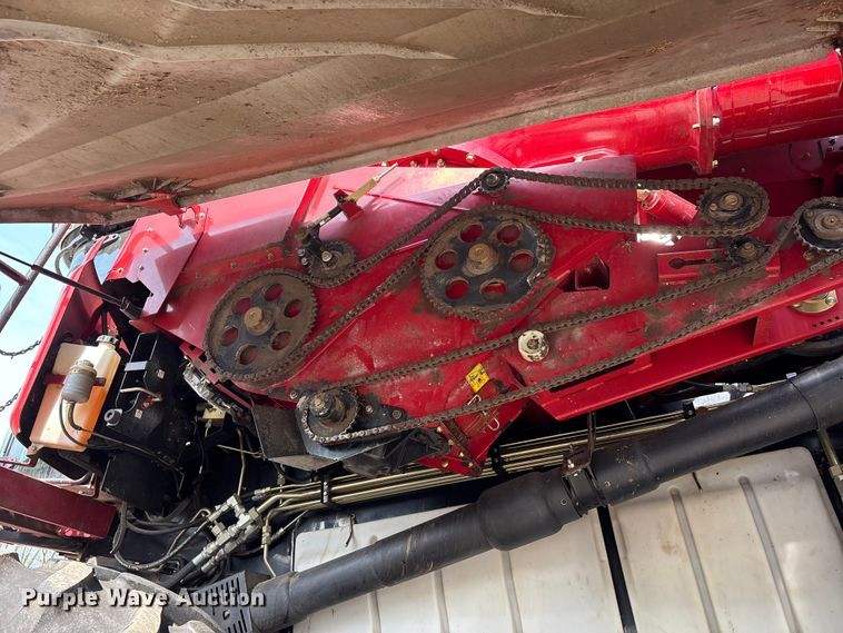image for item DT0209 2014 Case IH 8230 combine