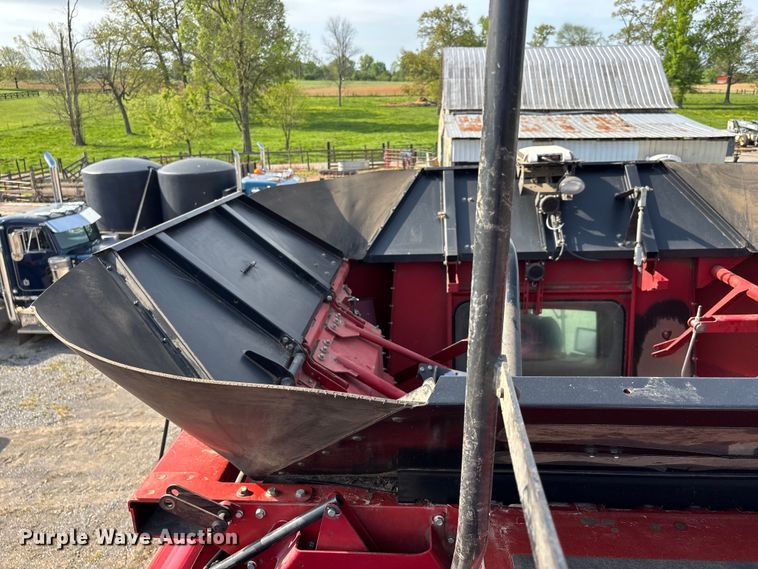 image for item DT0209 2014 Case IH 8230 combine