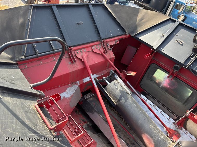 image for item DT0209 2014 Case IH 8230 combine