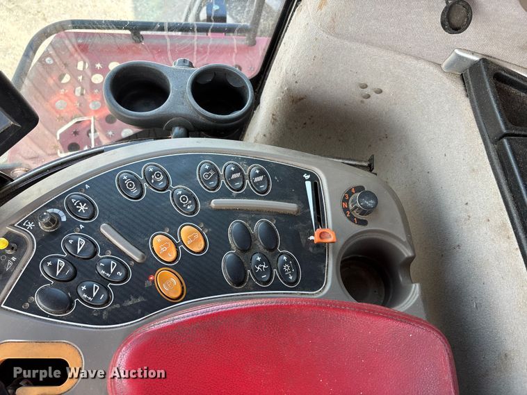image for item DT0209 2014 Case IH 8230 combine