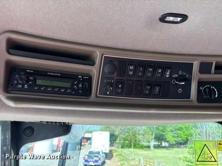 image for item DT0209 2014 Case IH 8230 combine