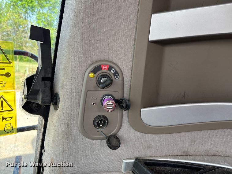 image for item DT0209 2014 Case IH 8230 combine