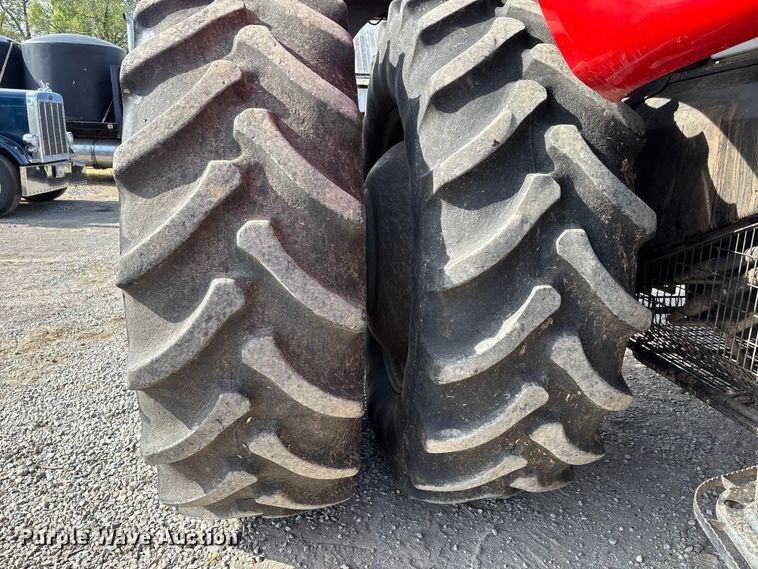 image for item DT0209 2014 Case IH 8230 combine