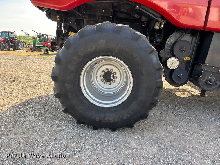 image for item DT0209 2014 Case IH 8230 combine