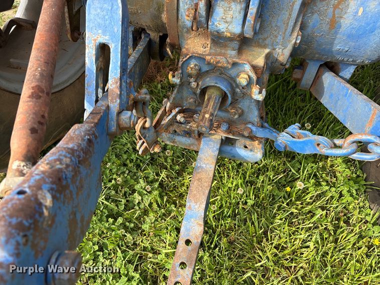 image for item DT0211 Ford 4600 tractor