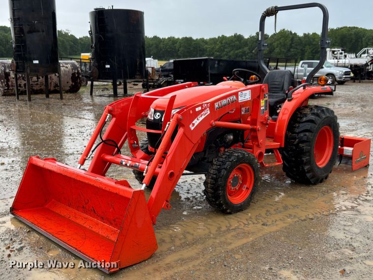 Photo of a  Kubota L2501
