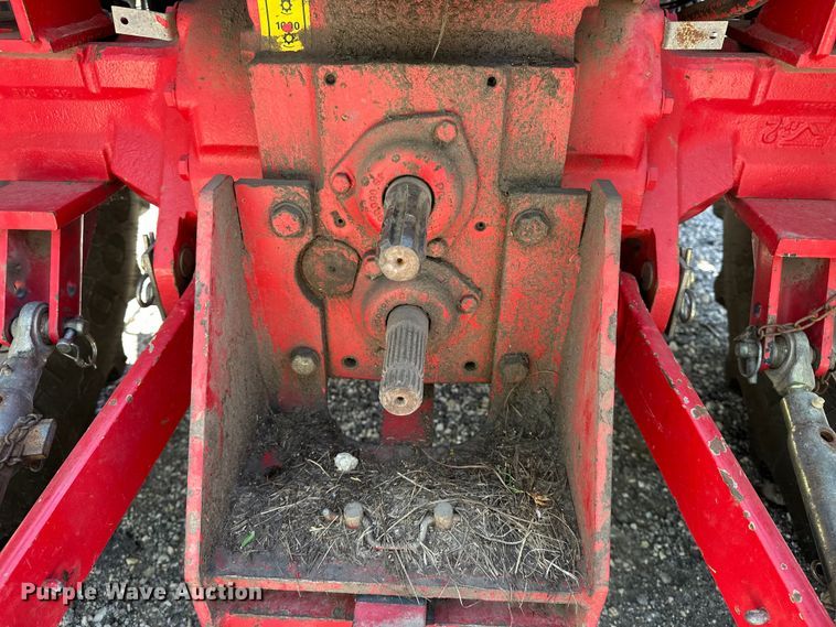 image for item DV0903 2004 McCormick CX95 MFWD tractor
