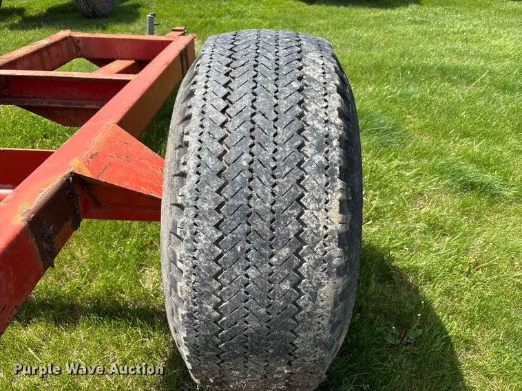 image for item EA4811 Running gear