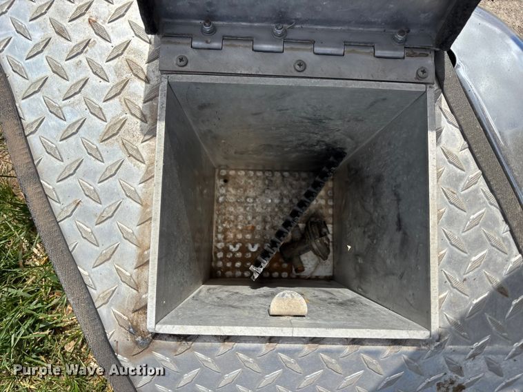 image for item EA4817 Truck parts