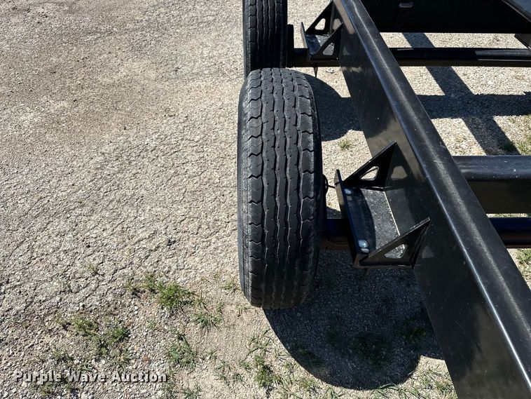 image for item EA4842 Dose Headhunter header trailer