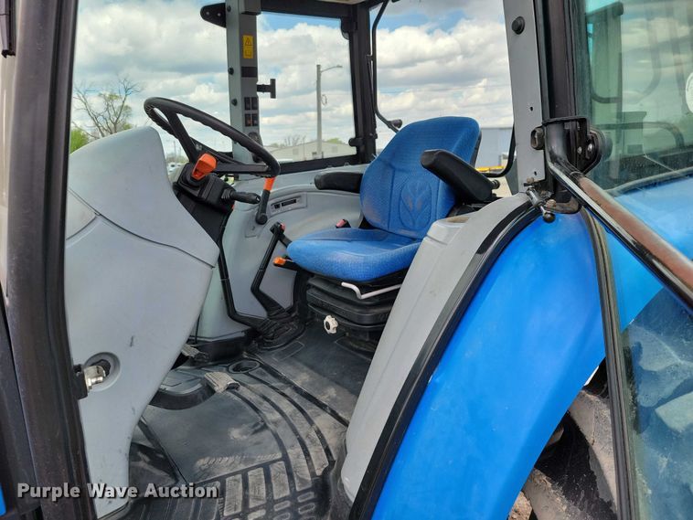 image for item EE0682 2011 New Holland T5070 MFWD tractor